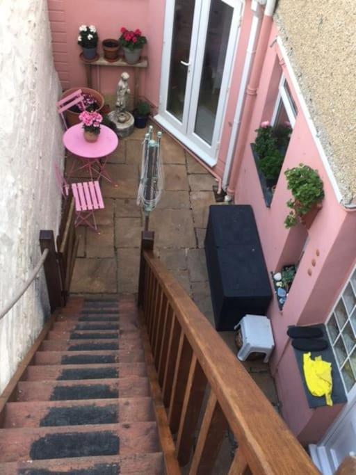 Modern Studio Apartment With Outstanding Views, Sleeps 2 Newlyn Kültér fotó
