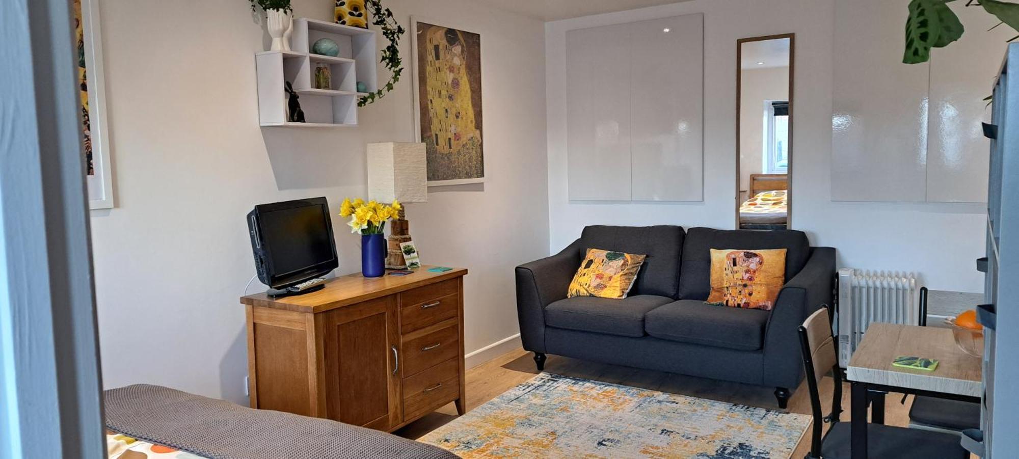 Modern Studio Apartment With Outstanding Views, Sleeps 2 Newlyn Kültér fotó