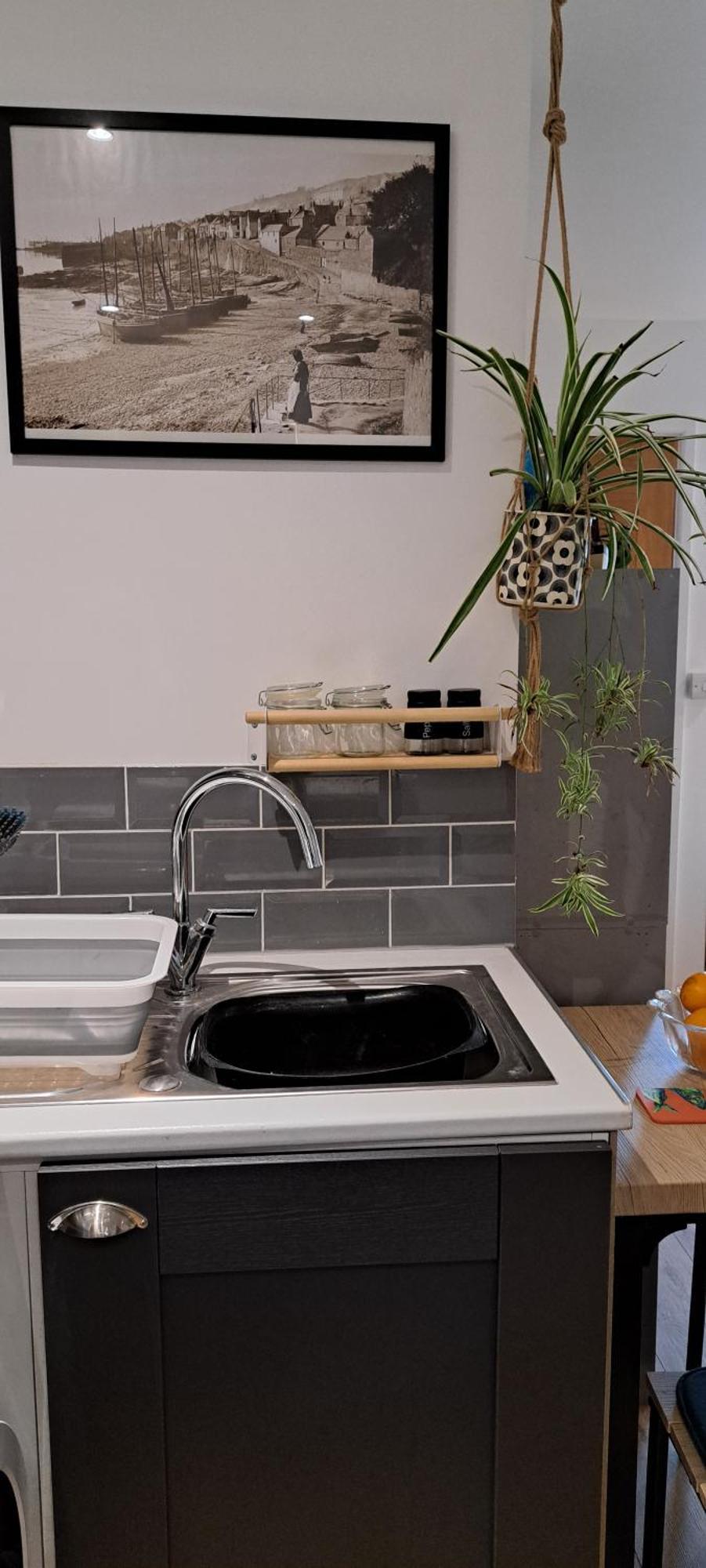 Modern Studio Apartment With Outstanding Views, Sleeps 2 Newlyn Kültér fotó