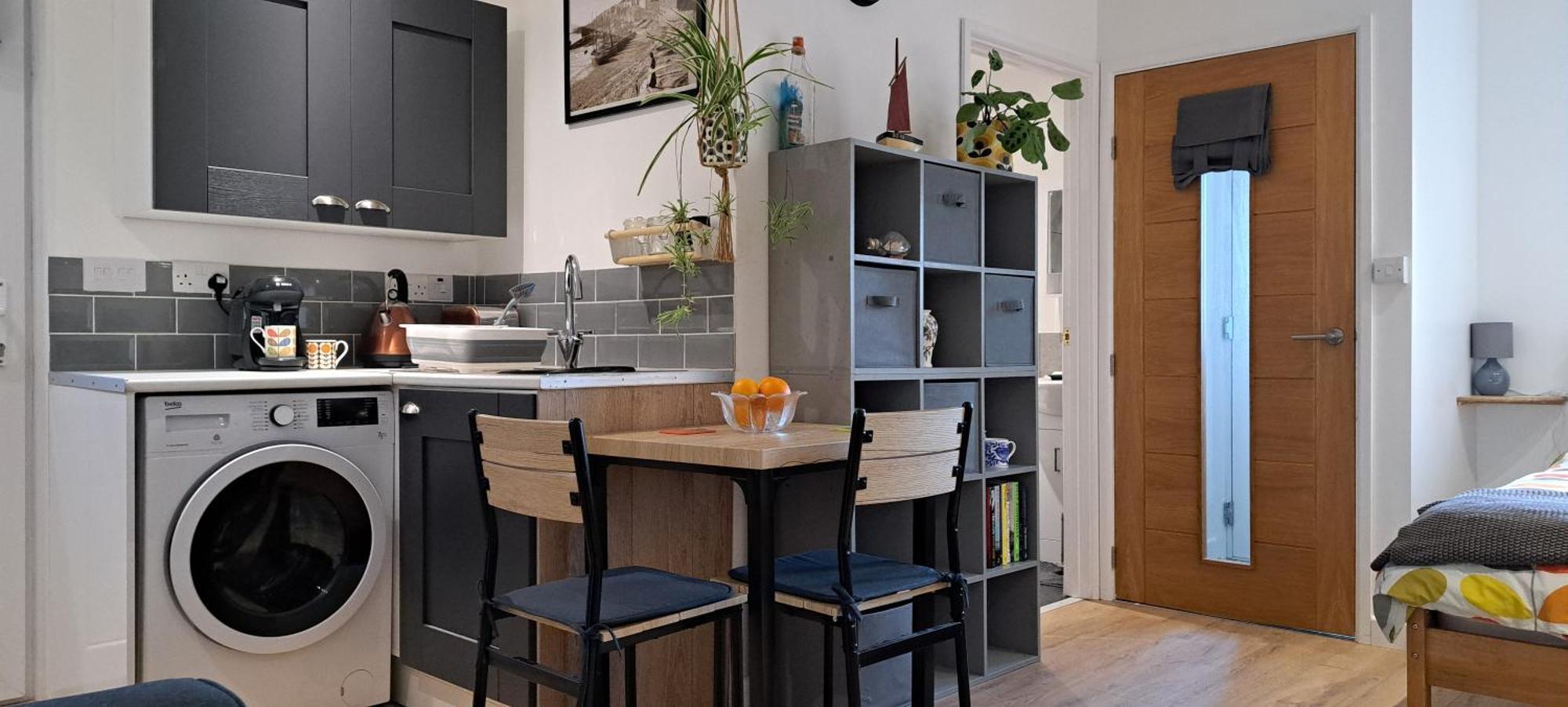 Modern Studio Apartment With Outstanding Views, Sleeps 2 Newlyn Kültér fotó