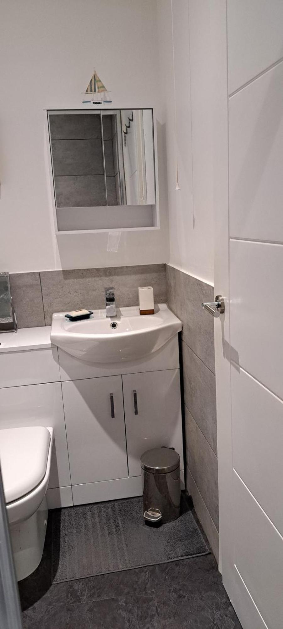 Modern Studio Apartment With Outstanding Views, Sleeps 2 Newlyn Kültér fotó